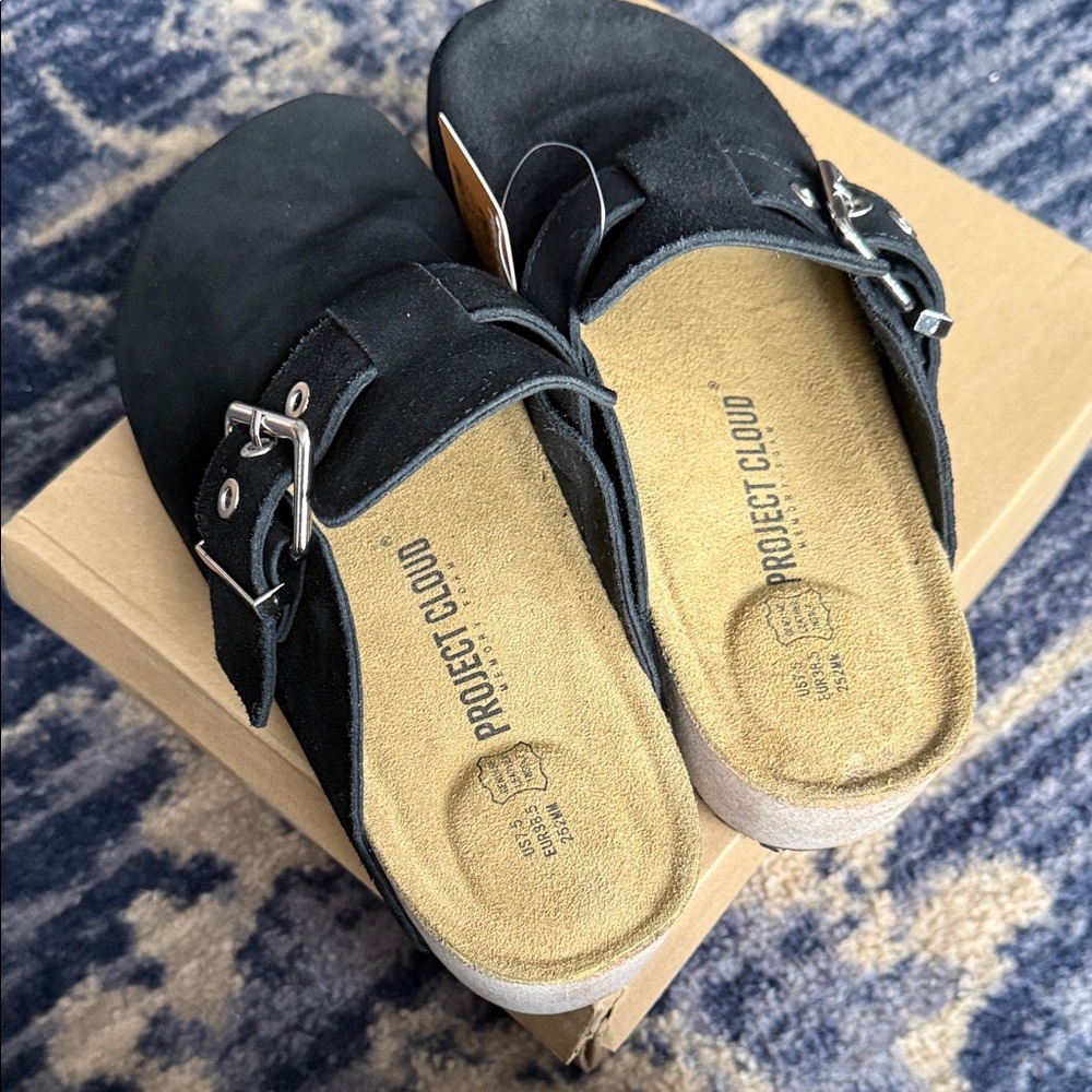 Women’s Black project cloud platform clogs with B… - image 7